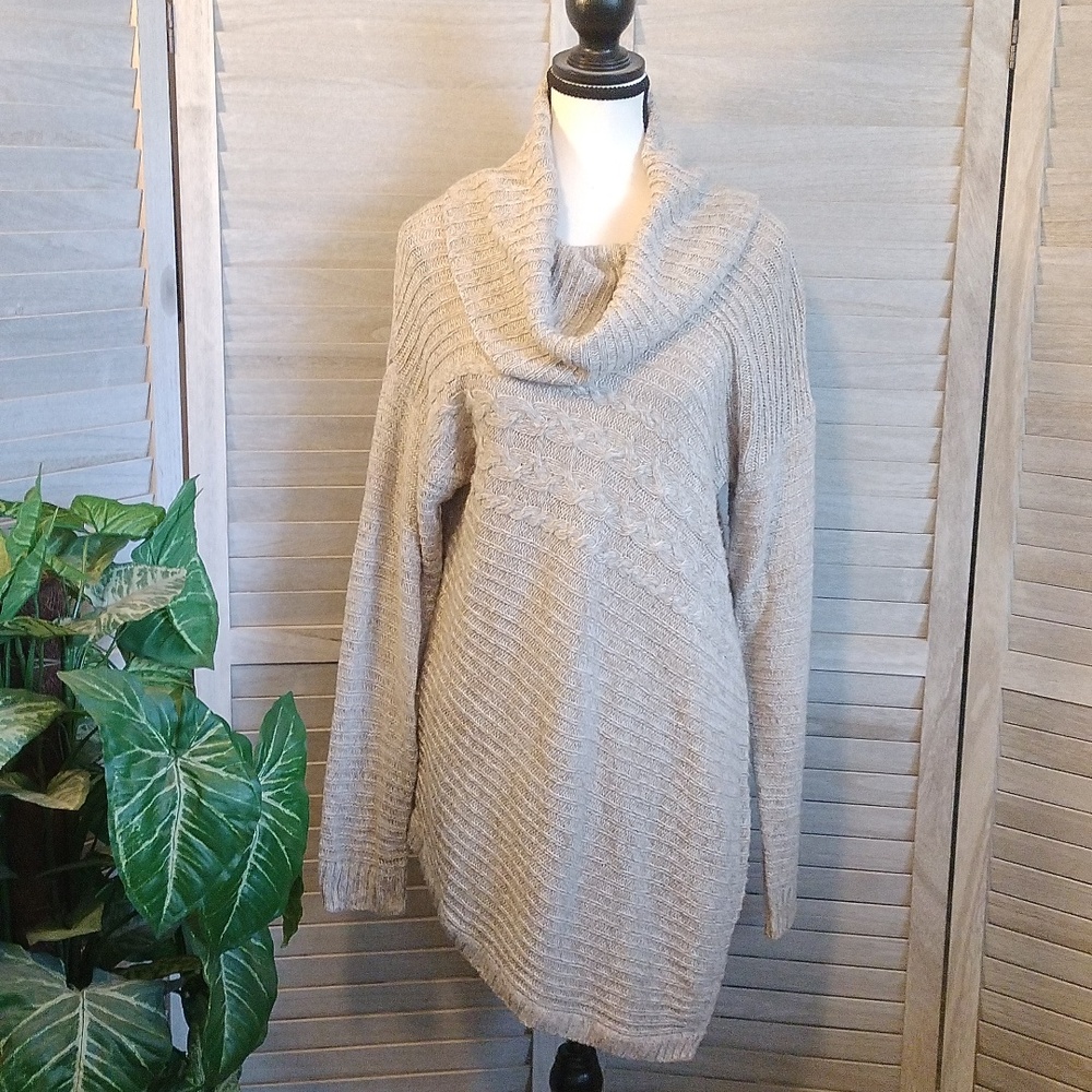 ⚜️ Verve Ami Taupe Cowl Neck Tunic Sweater - Size M
